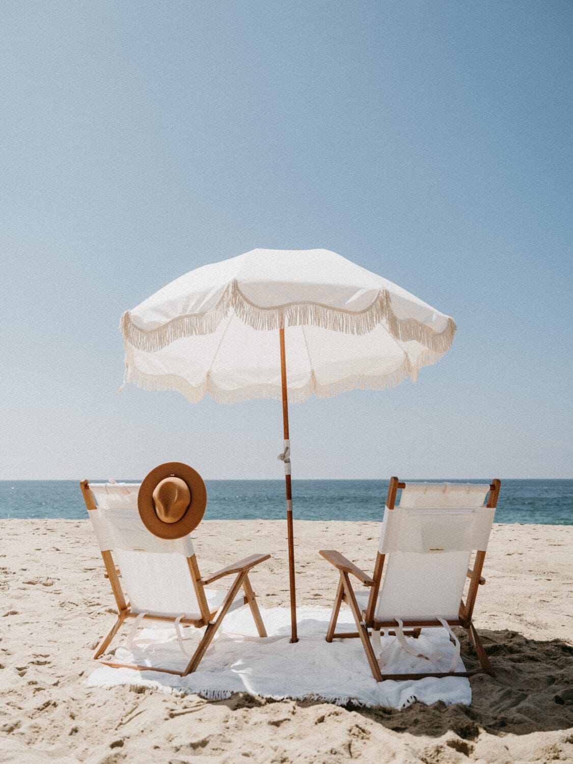The Premium Beach Umbrella - Antique White - Image 15